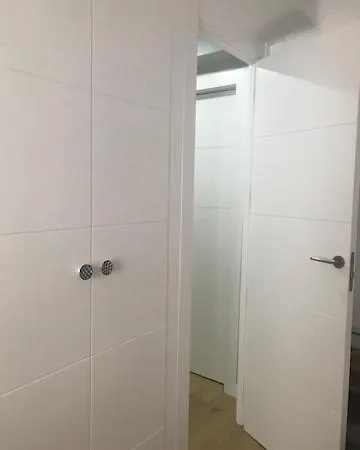 Piso Luminoso Y Tranquilo Bien Ubicado 萨拉曼卡